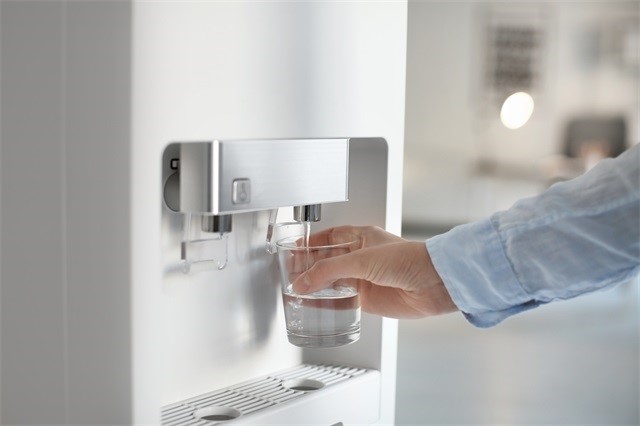 高血壓、喝水、控制血壓、飲水機-康興醫(yī)療器械官網(wǎng)